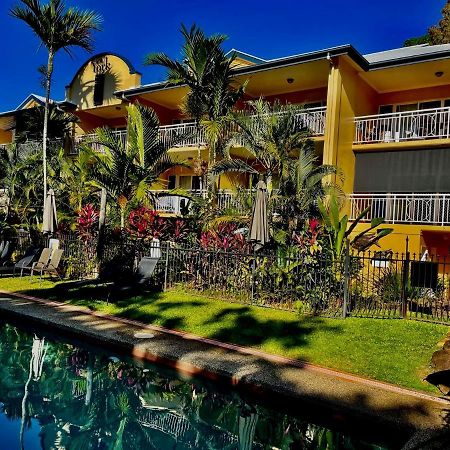 The York Beachfront Holiday Apartments Yorkeys Knob Εξωτερικό φωτογραφία