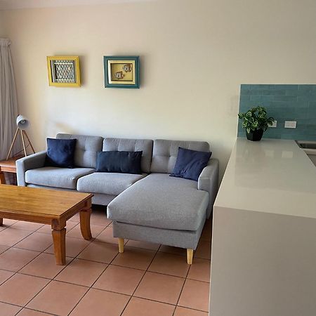 The York Beachfront Holiday Apartments Yorkeys Knob Εξωτερικό φωτογραφία
