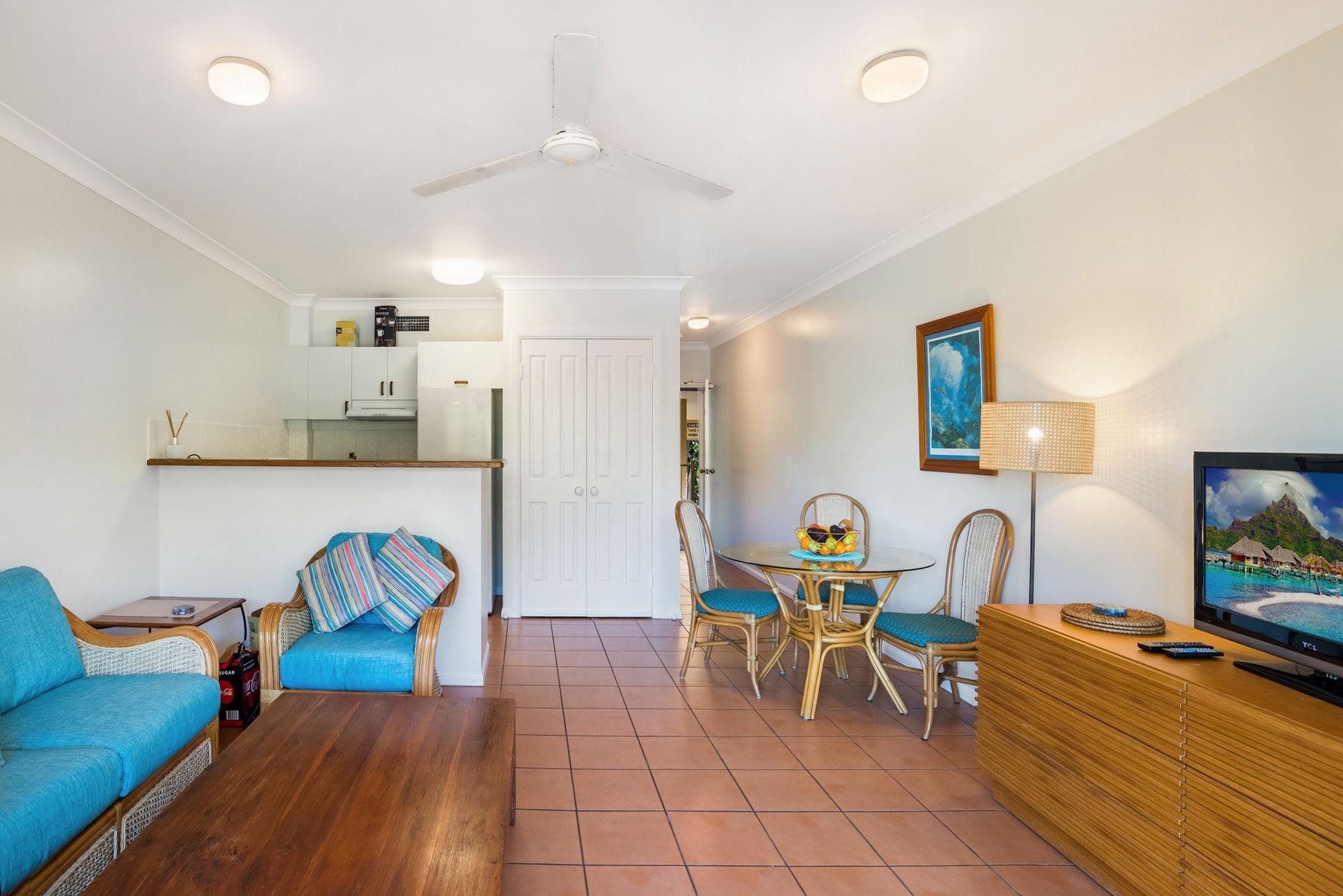 The York Beachfront Holiday Apartments Yorkeys Knob Εξωτερικό φωτογραφία