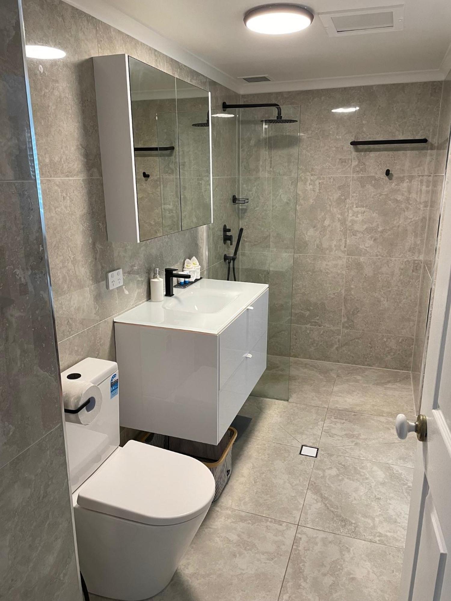 The York Beachfront Holiday Apartments Yorkeys Knob Εξωτερικό φωτογραφία