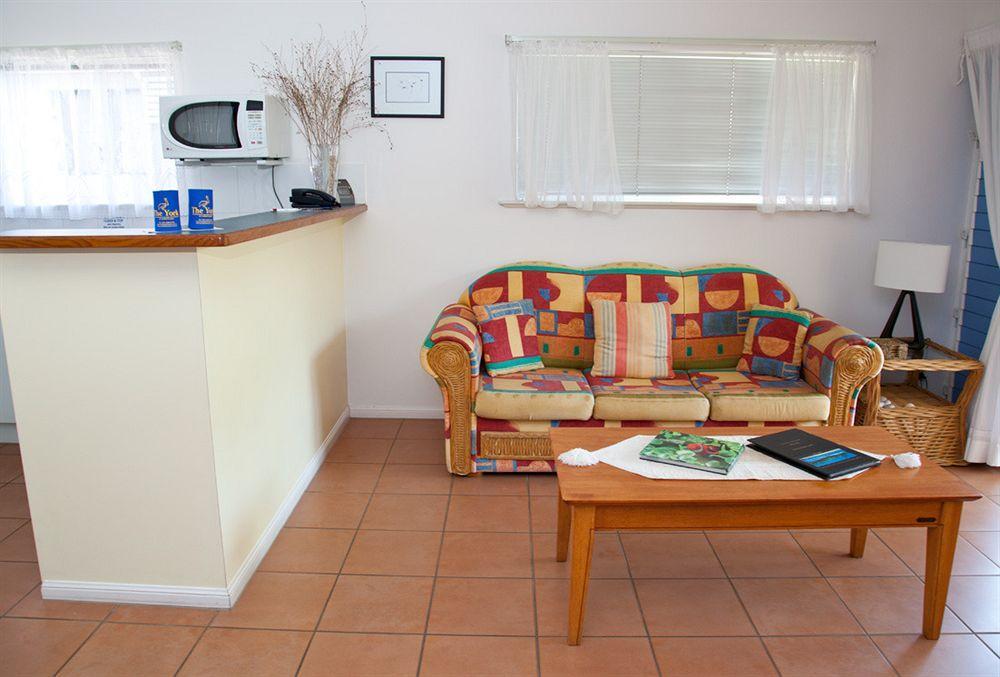 The York Beachfront Holiday Apartments Yorkeys Knob Εξωτερικό φωτογραφία