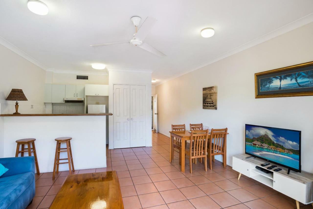The York Beachfront Holiday Apartments Yorkeys Knob Εξωτερικό φωτογραφία